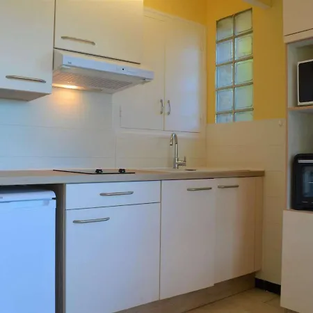 2 Pieces A Proche - Fr-1-225-696 Apartment
